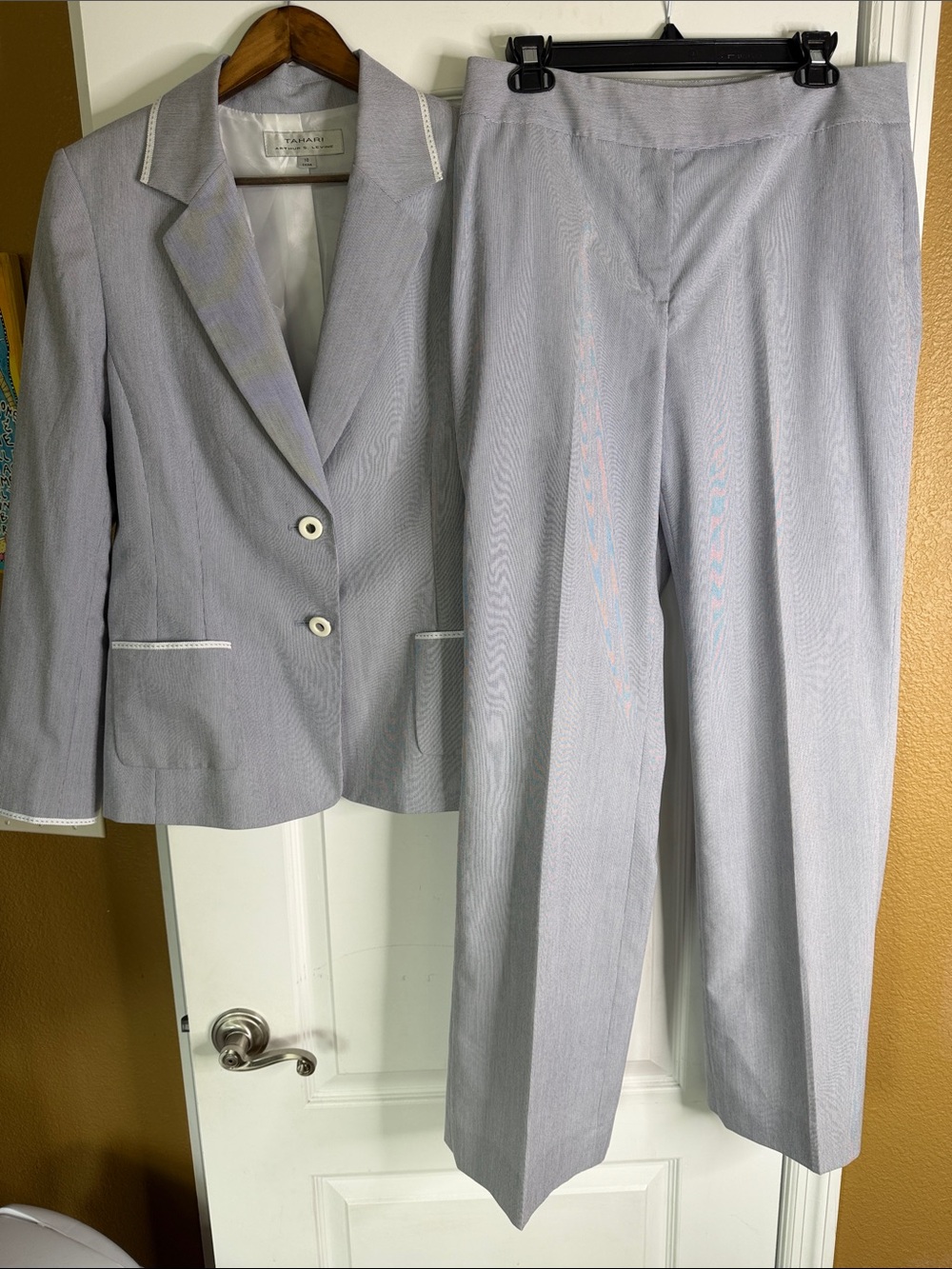 Tahari ASL Light Blue Pinstripe Blazer and Trousers Set. Size 10.